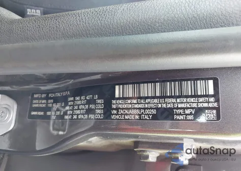 2020 Jeep Renegade Latitude Fwd z USA, uszkodzony, nr VIN ZACNJABB5LPL00250